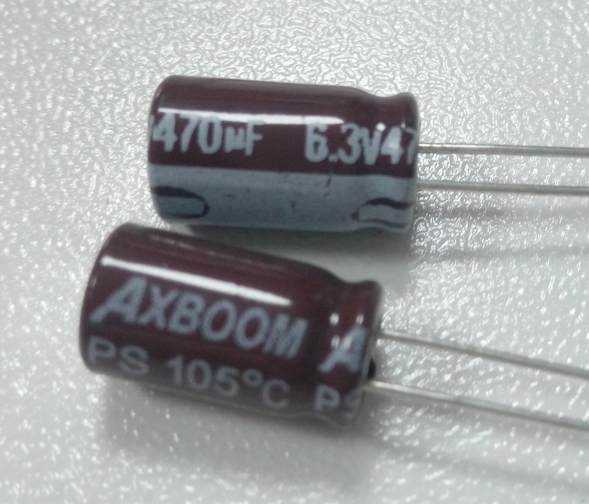 热销插件电解电容PS 6.3V470UF，可用于快关、照明等电源配置器