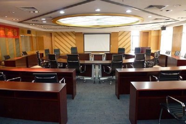 湖南商用中央空调：长沙会议室中央空调系统设计