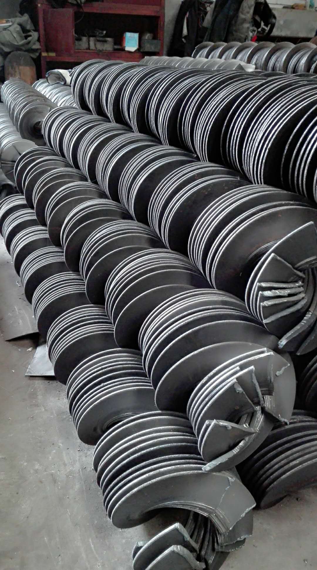 唐山市专业生产碳钢.不锈钢螺旋叶片 搅龙叶片 无轴螺旋输送叶片