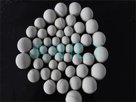 高硬度惰性氧化铝瓷球承雨化工厂家直销