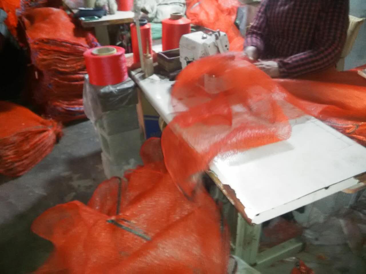 编织袋生产时如何消除静电