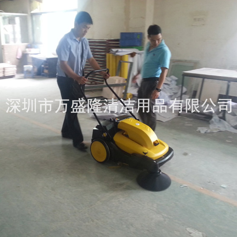 广东金洁CJS70-1工作车间手推式电动扫地吸尘机