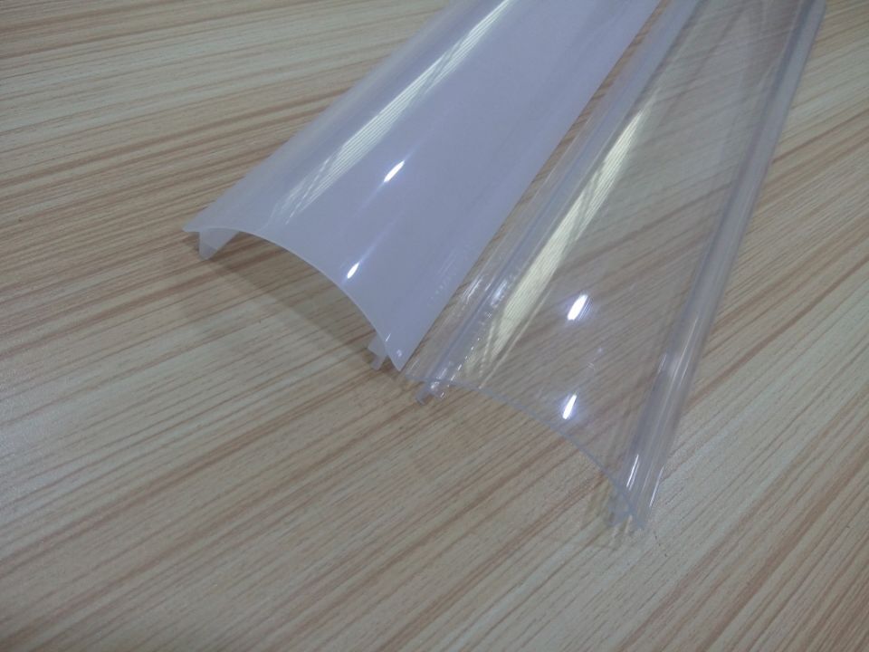 led日光灯pc灯罩外壳 挤出塑料pc外壳 led灯罩配件