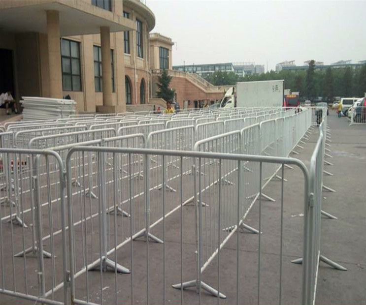 临时展会展厅护栏铁马护栏施工安全隔离护栏道路临时禁行锌钢铁马护栏