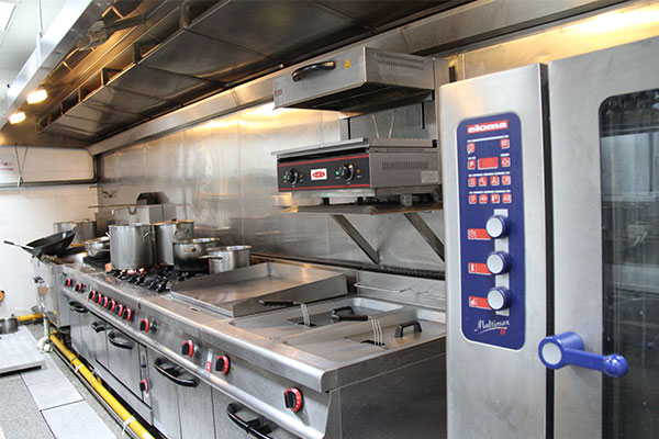 商用厨房设备之冻肉切片机如何保养