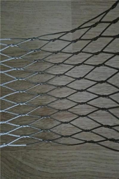 一.铅丝石笼网也叫石笼网 高强度 高延展性