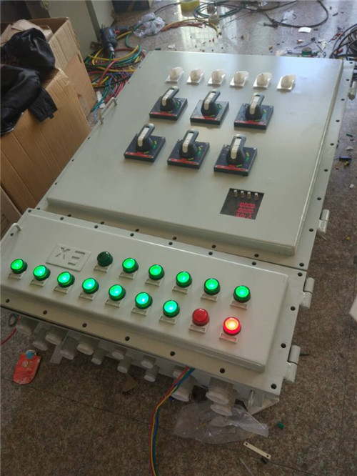 BXM-T4/32a钢板焊接防爆照明配电箱