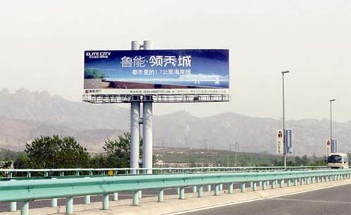 武汉高速公路广告牌制作、高速公路单立柱制作找好润来