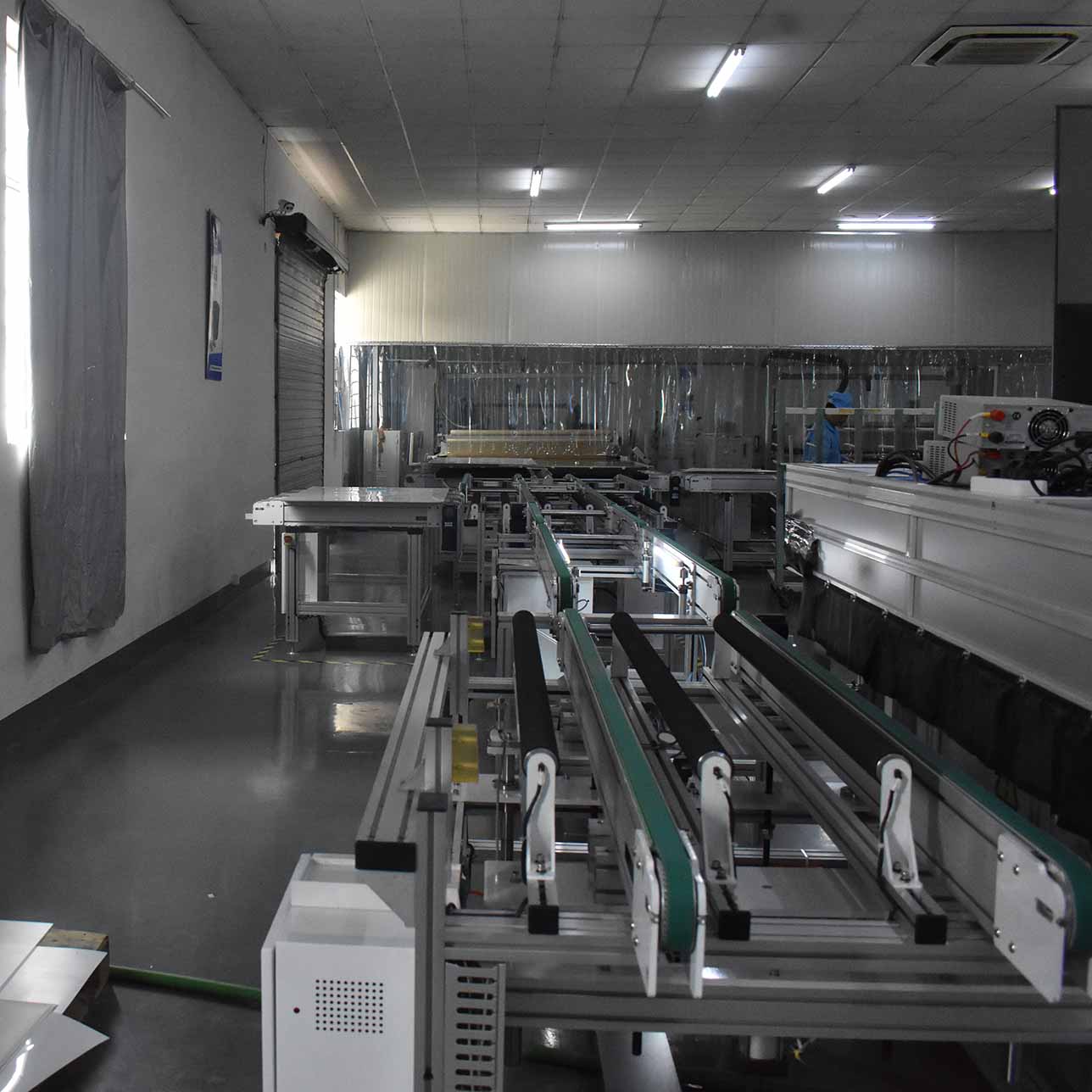 广州太阳能路灯电池板生产封装线设备操作工艺流程