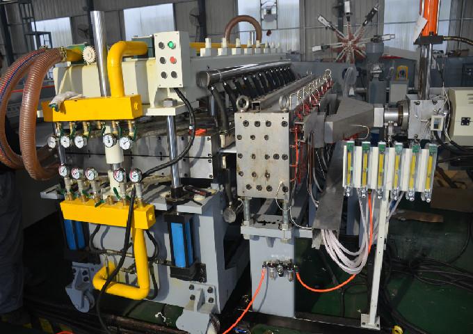 深圳波纹管生产线机器