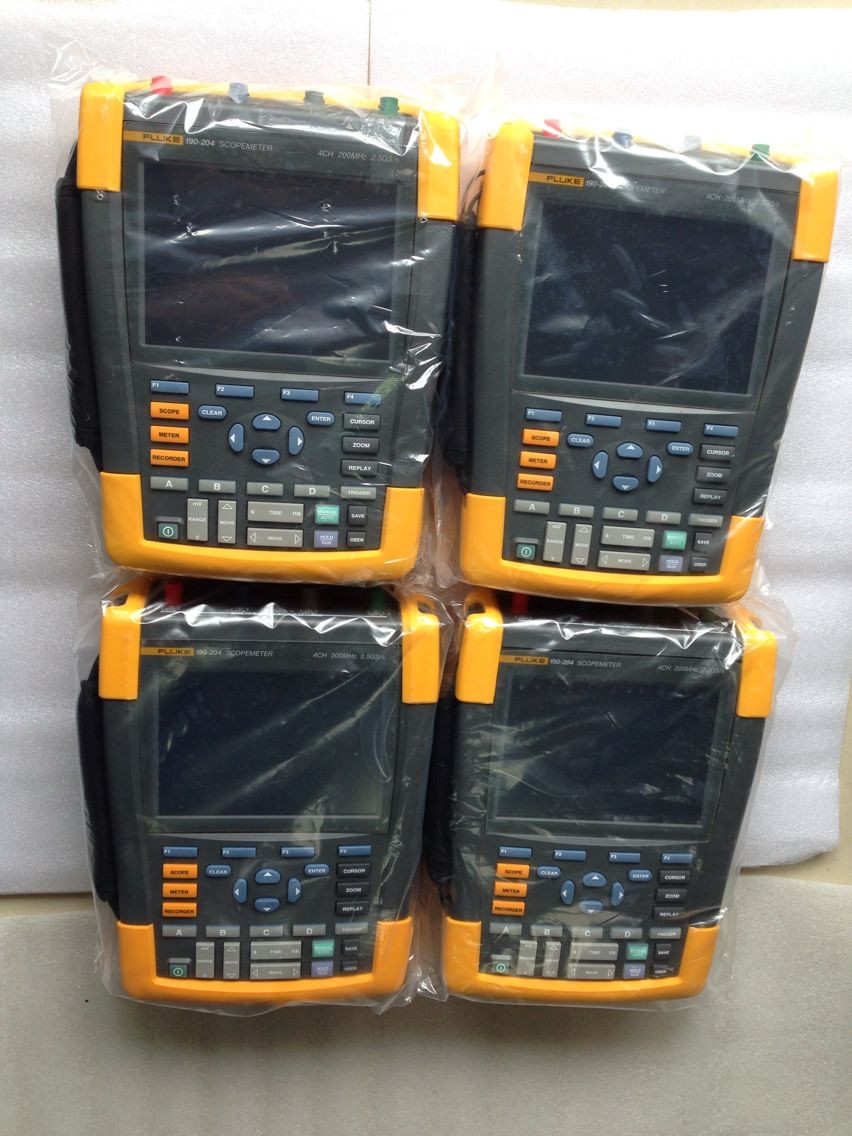 Fluke-190-102/S ScopeMeter彩色数字示波器，100 MHz，2 通道 SCC-290 套件