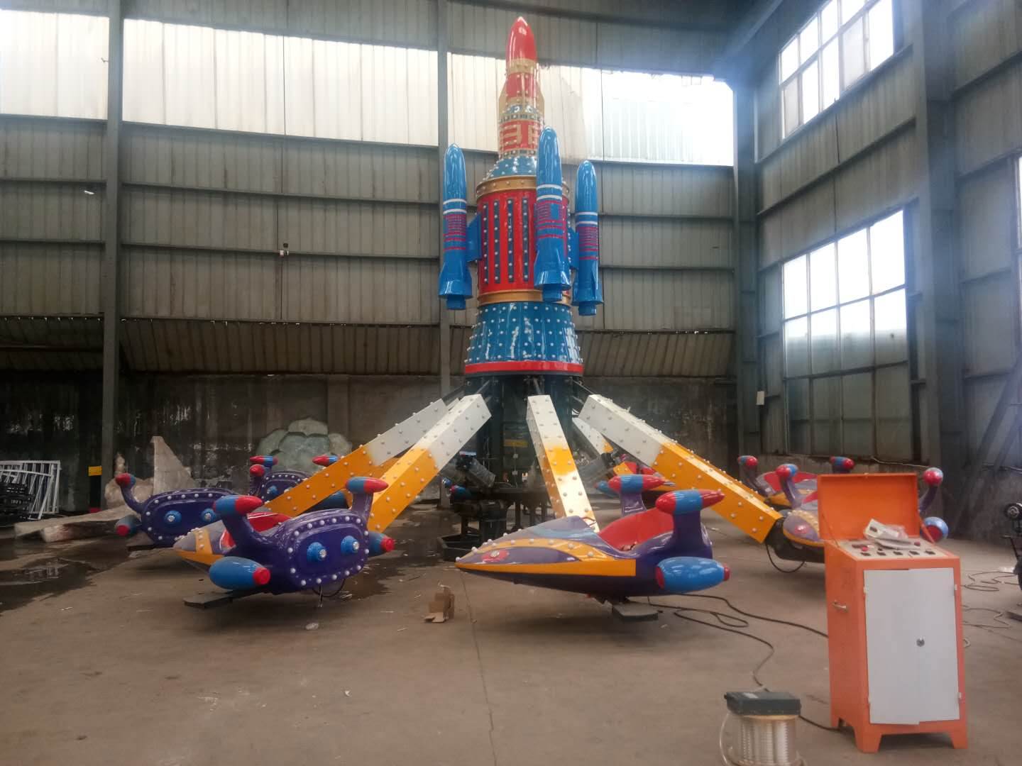郑州自控飞机儿童游乐场设备 新型游乐设备 亲子游乐园设备