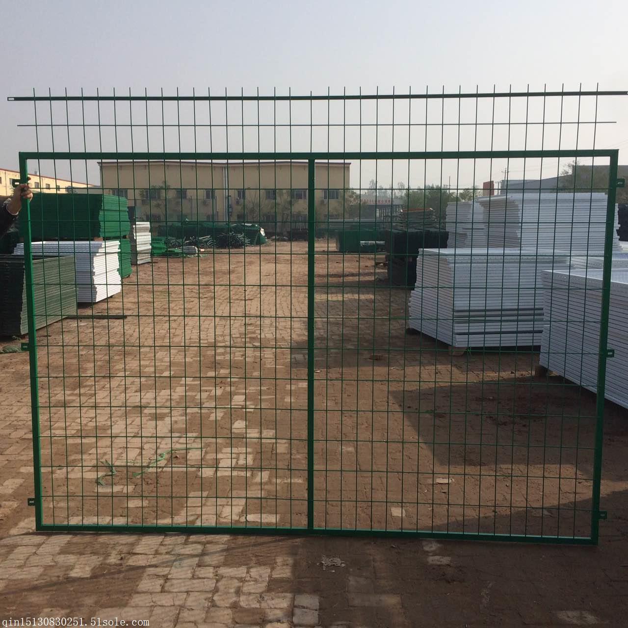 供应绿色公路铁路框架护栏 小区围墙网 养殖护栏网