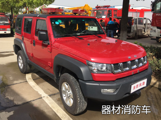 河南郑州东风多利卡3.5吨水罐消防车价格报价