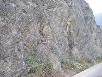 边坡防护网_自然灾害防护|危岩落石防护|地质灾害防护