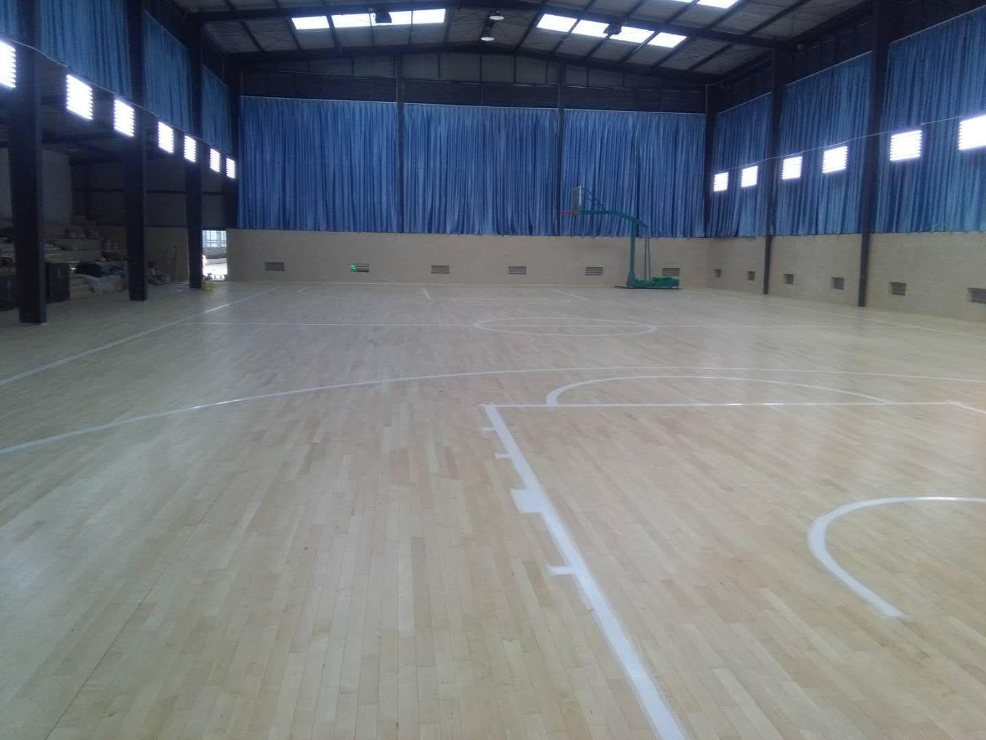 室内篮球场木地板单层龙骨结构安装流程篮球馆**木地板厂家