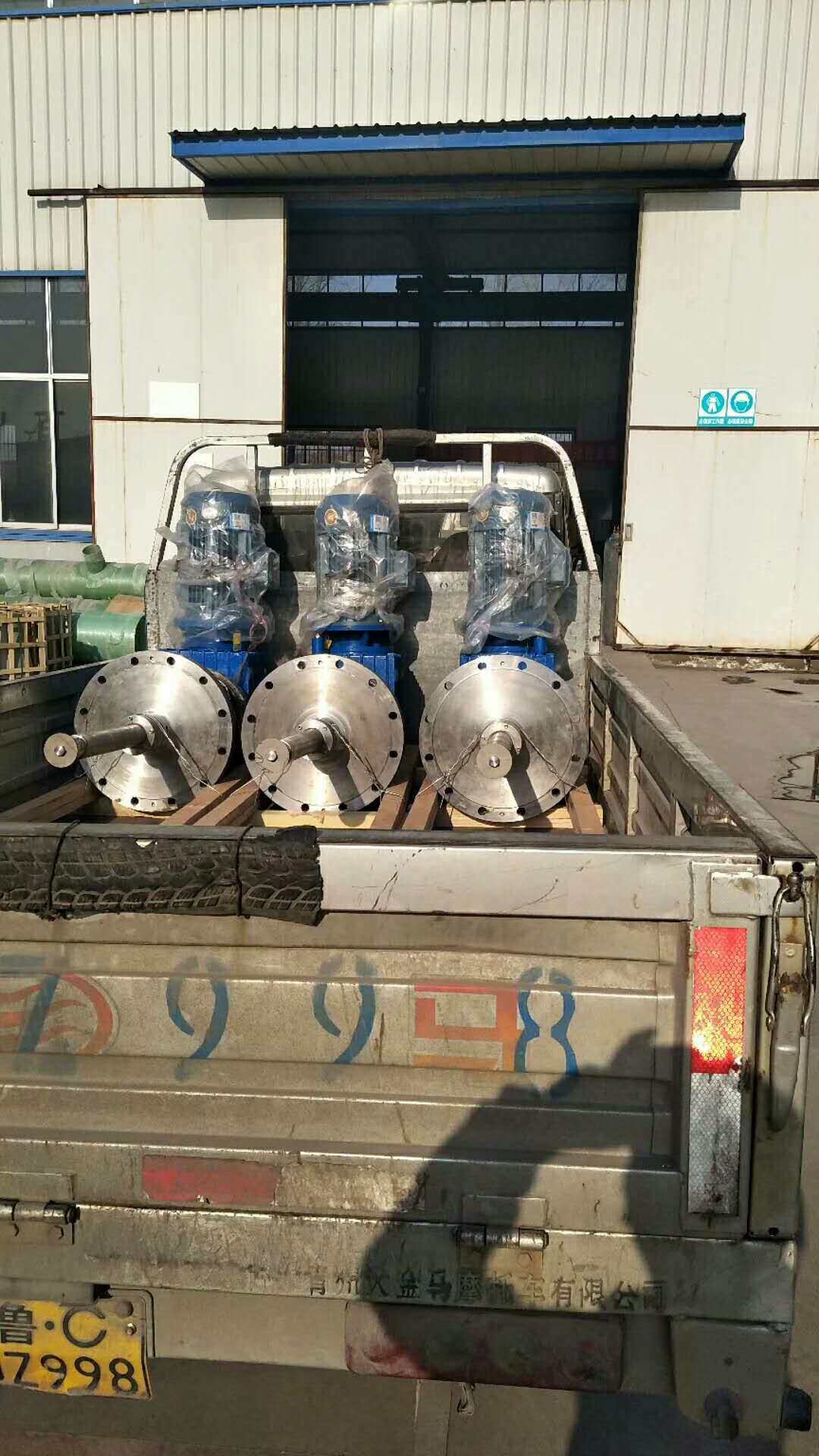 湖南永州吸收塔搅拌器   %搅拌器的减速机选择