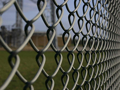 朋英 网球场勾花护栏网 低碳钢丝喷塑护栏网 厂家直销