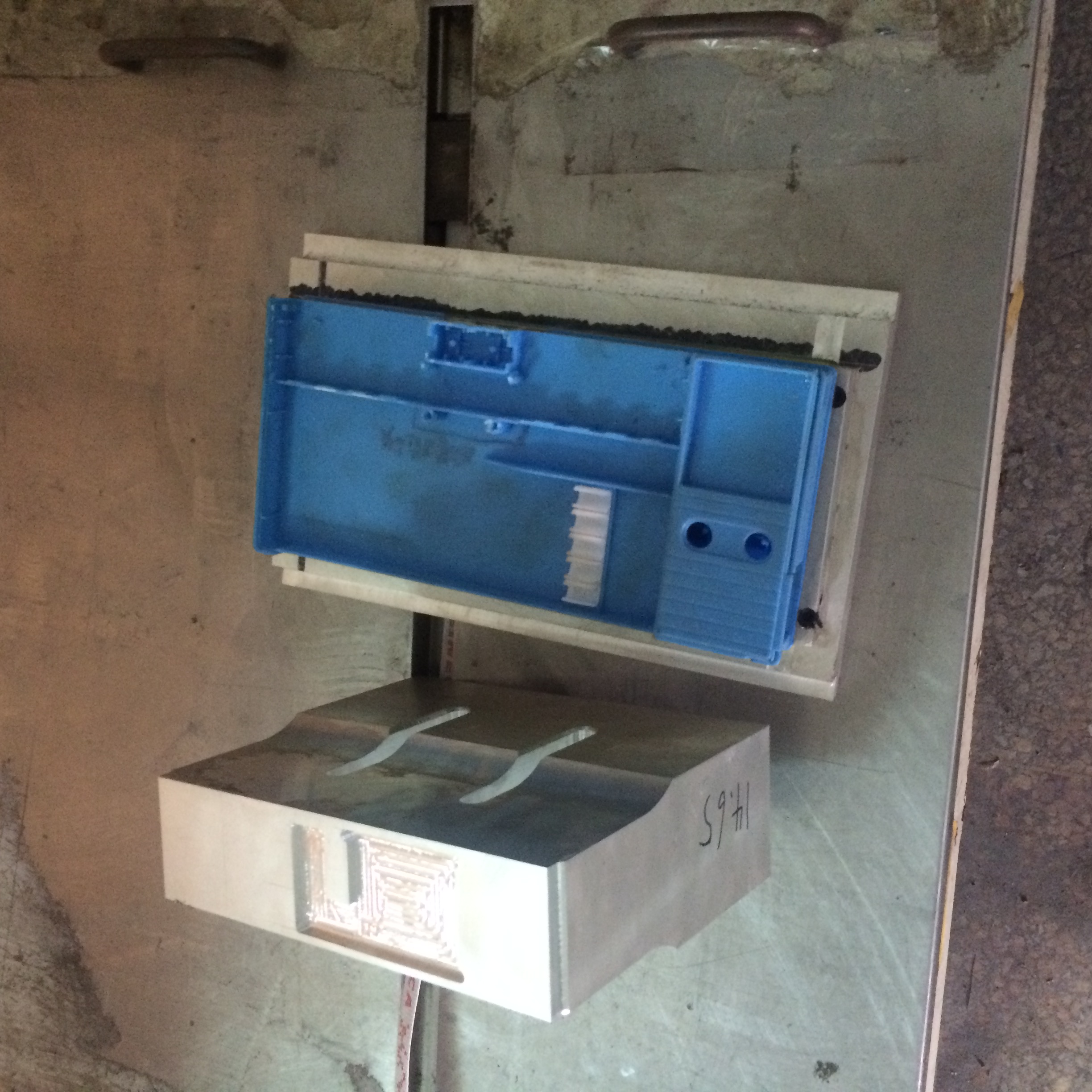 浙江瑞安良工超声波机械专业定制塑料文具盒超声波焊接熔接模具夹具美铝7075