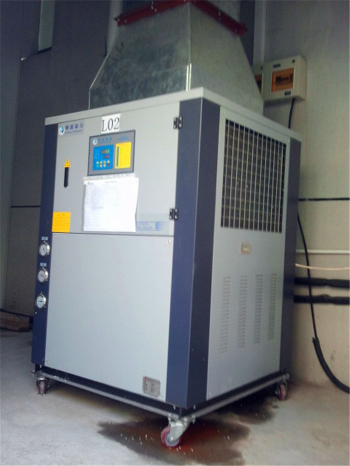 风冷箱式冷水机，上海工业冷水机，**低温冰水机