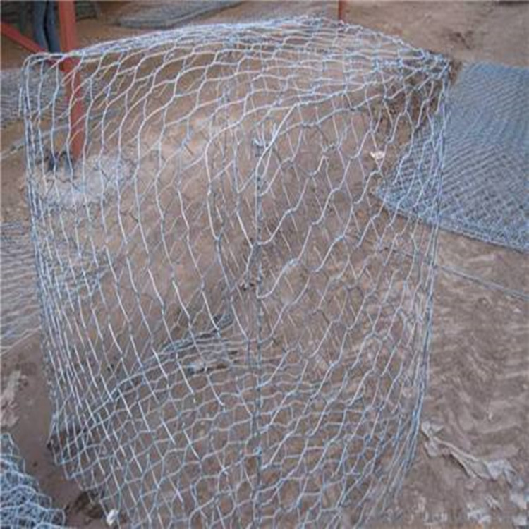 镀锌石笼网卷 六角铅丝石笼网箱 较大孔格宾网