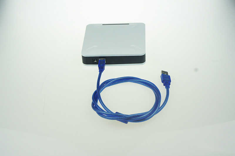 迅远高性能UHF RFID固定式桌面发卡RFID**高频读写器F5002H