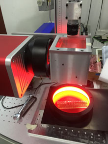 江苏南京苏州常州CCD摄像视觉定位激光焊接机自动激光点焊机-**米激光