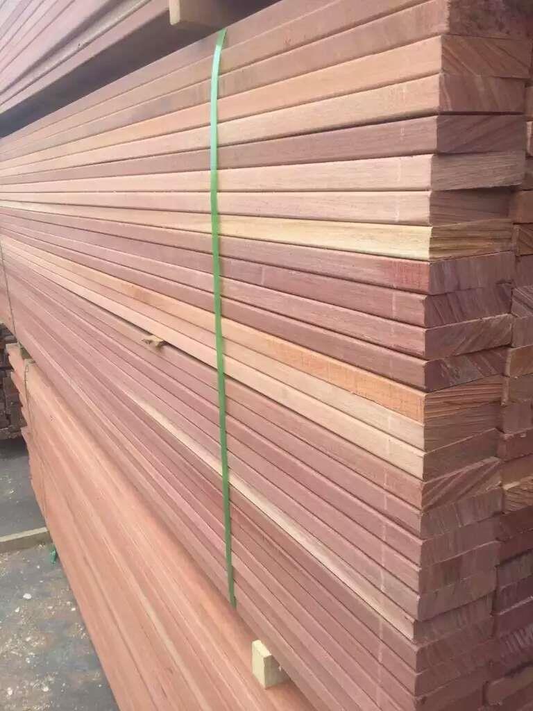 厂家直销柳桉木板材价格规格报价 尺寸定做柳桉木厂家