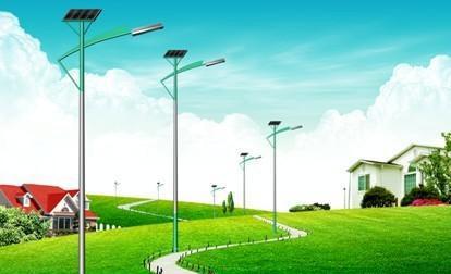 清洁环保能源的代表太阳能路灯深得人们的喜爱