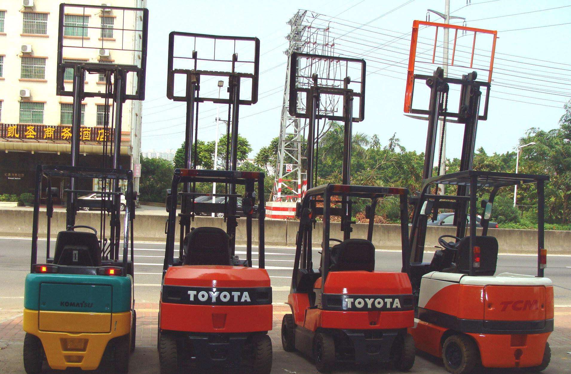 进口中国台湾二手电动叉车设备国内企业需要满足哪些资质