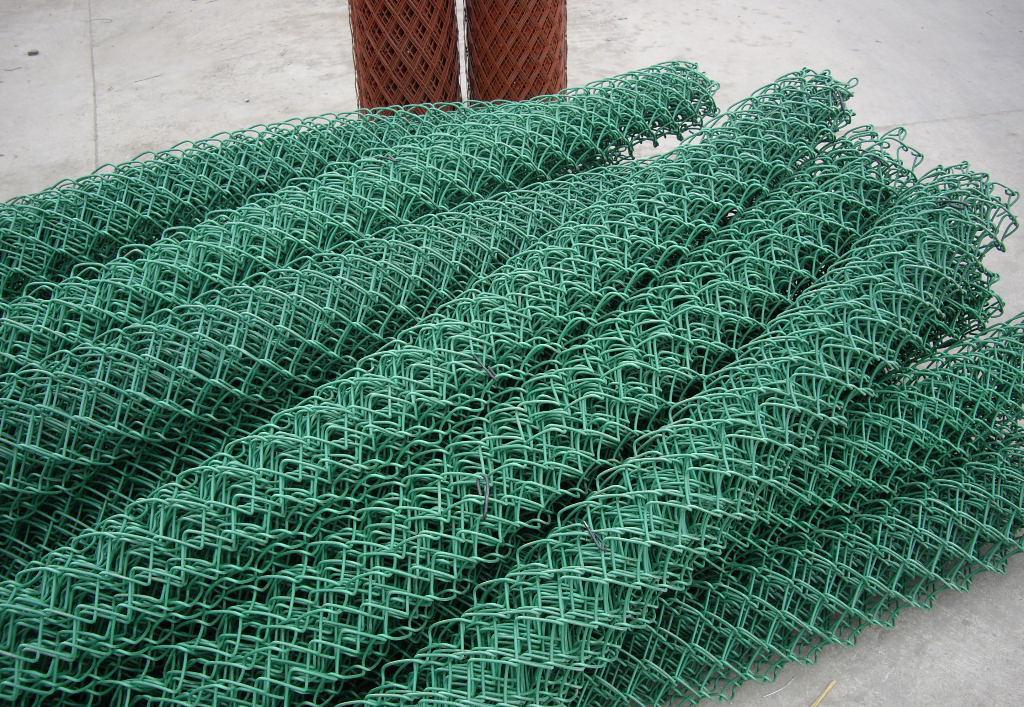 安平厂家定做各种勾花网 勾花装饰网 价格优惠