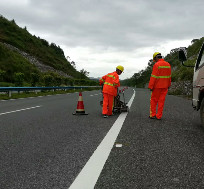 道路划线，工厂划线 地下车库划线