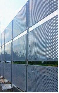 河南专业生产道路防风圆孔板围挡、彩钢围挡、工程围挡