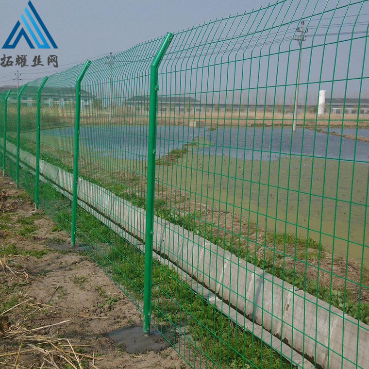 阳泉双边丝护栏隔离栅_公园草坪住宅围墙围栏网