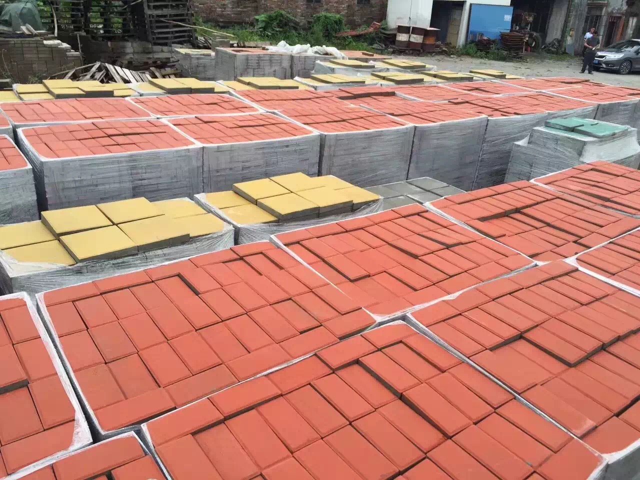 广州环保彩砖标准铺设