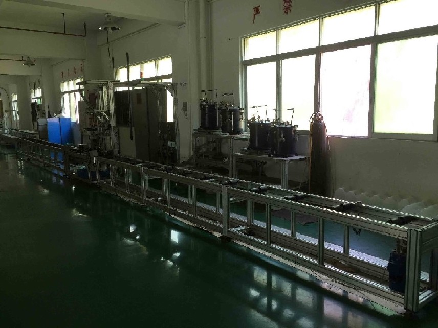 清溪自动喷胶机 广东非标机械设备订制价位