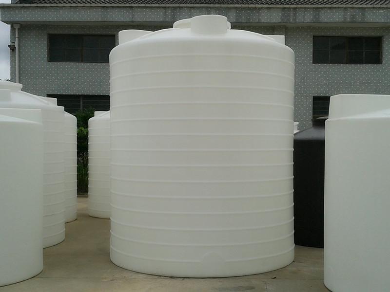 直销塑料水塔PE塑料桶耐腐蚀塑料储水罐 1000L水塔