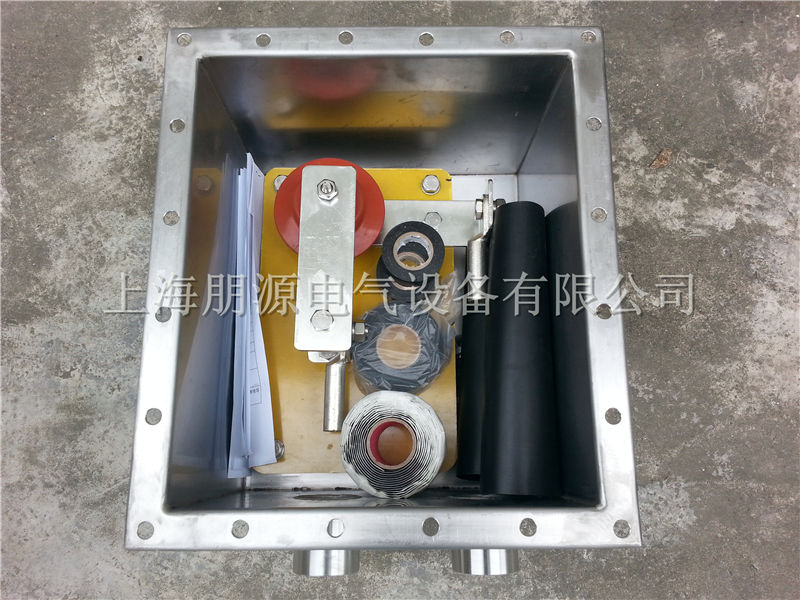 304带护层保护器交叉互联箱， 上海朋源 保护接地箱价格优惠