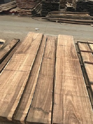 琥珀木板材与南美黑胡桃的区别