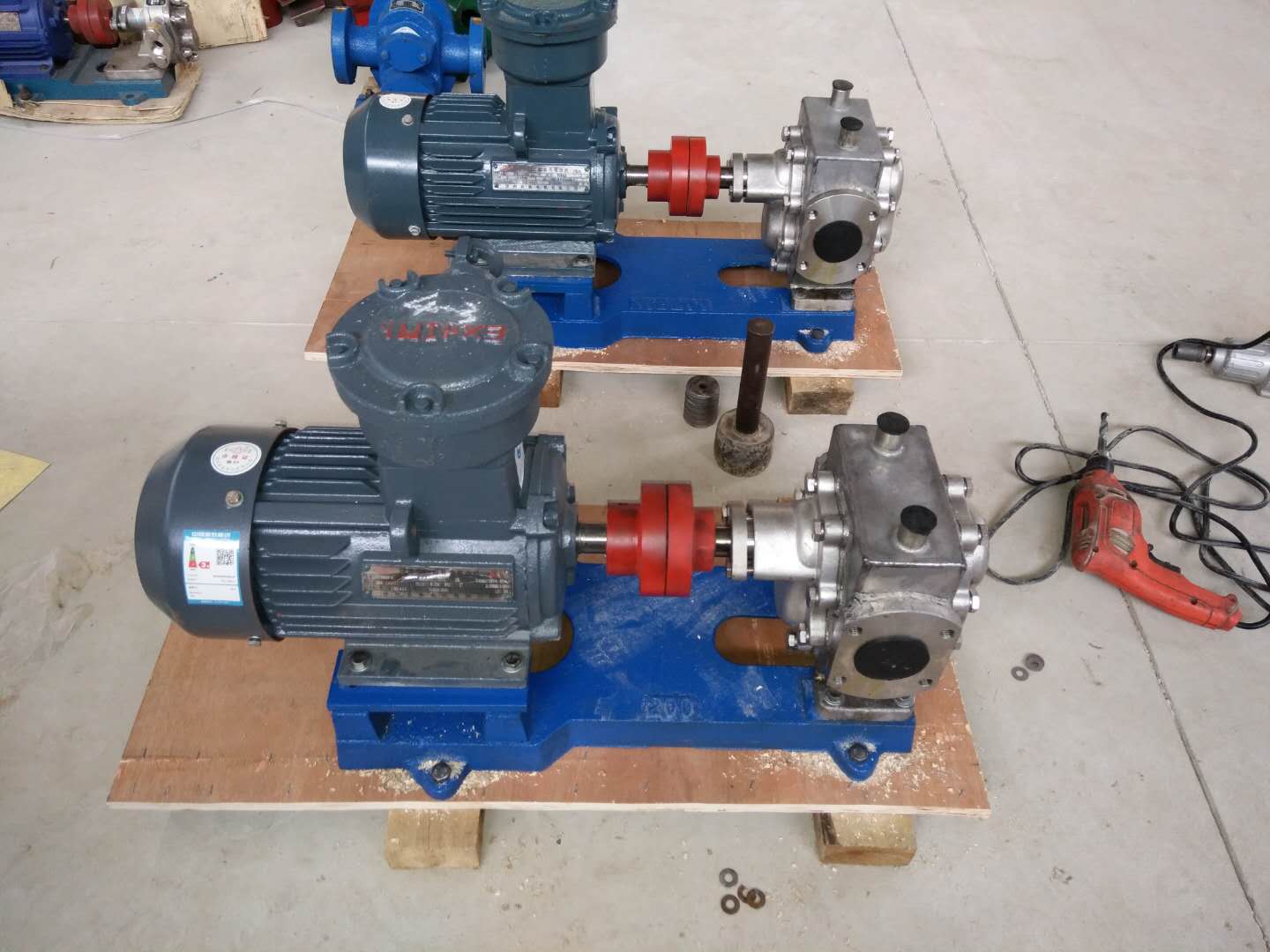 供应RCB保温齿轮泵-高温泵-余工泵业