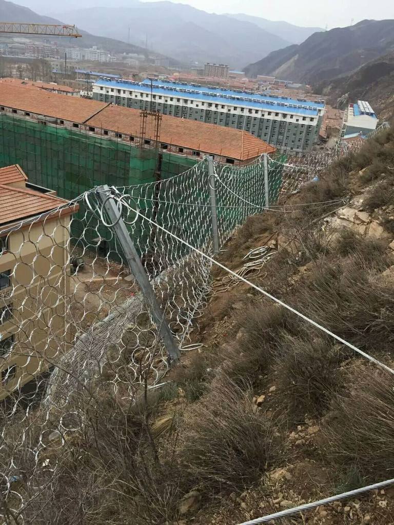 贵州高速公路铁路山体边坡落石防护网、柔性被动防护网