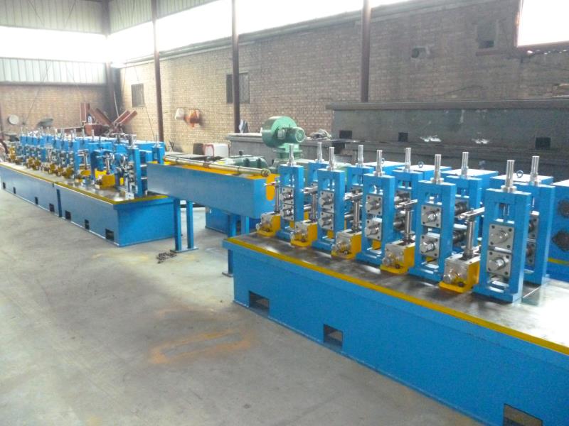 沧州泊衡冶金设备制造焊管机组设备零件成型定径机HG20