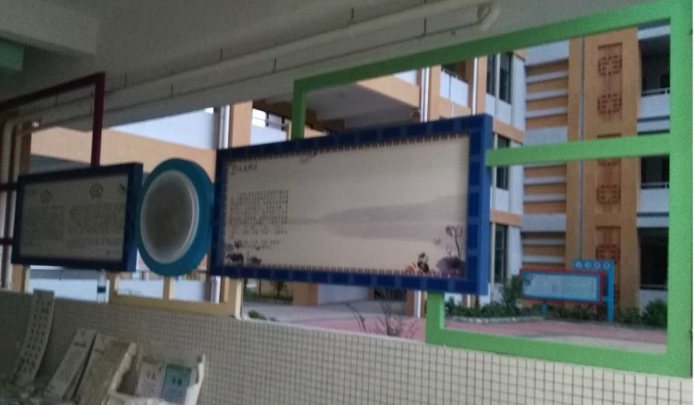 广州厂家批发制作学校幼儿园金属材质宣传栏公告栏广告牌移动校园文化长廊