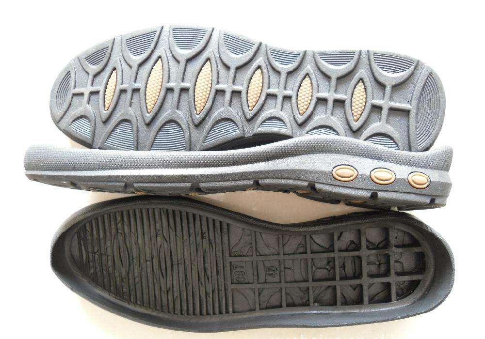 PVC发泡鞋底增塑剂发泡鞋材鞋底料增塑剂改性PVC鞋底料