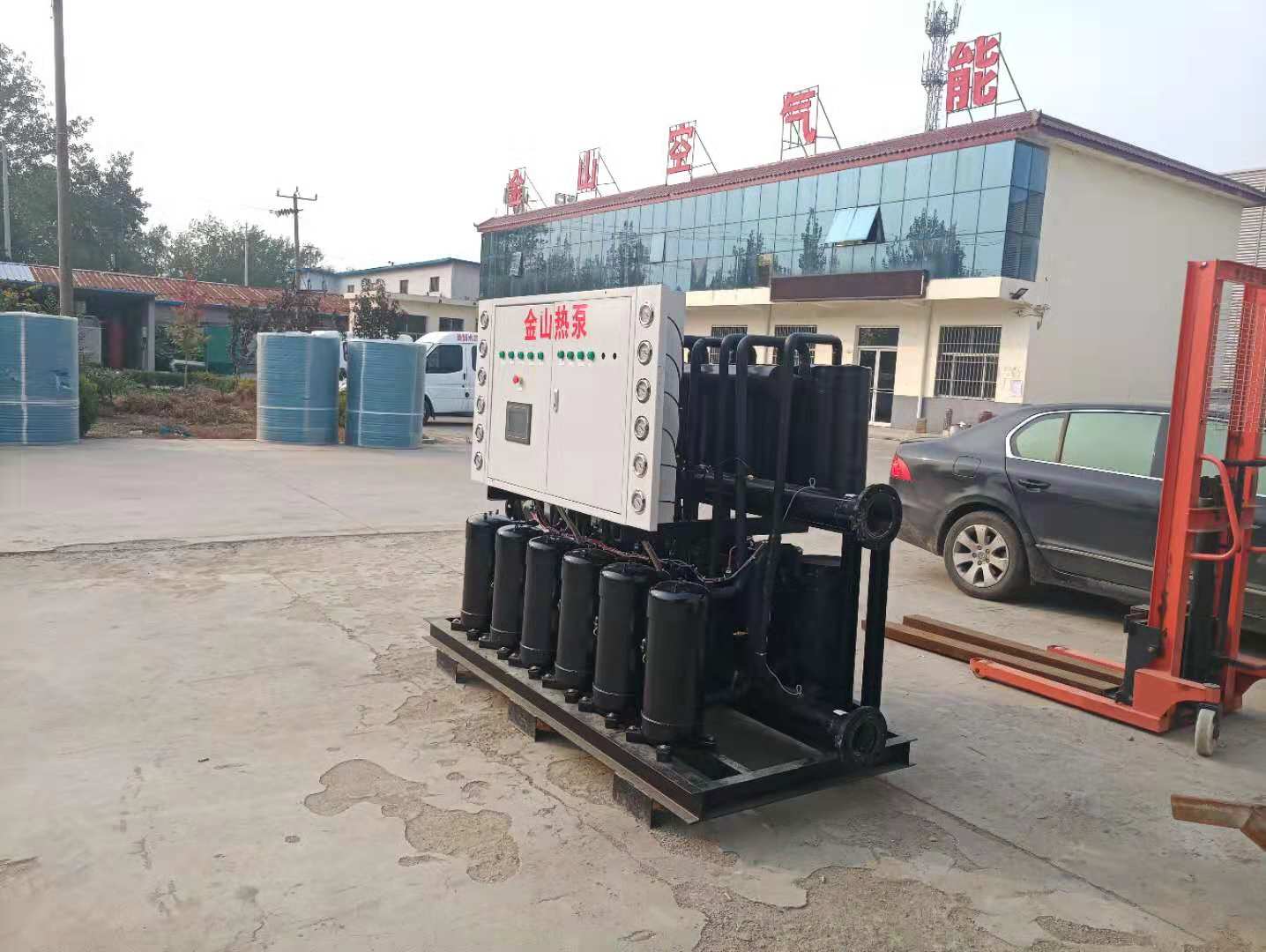 山东临沂大厂家专业生产 浴池设备余热回收机组 水源地源热泵机组