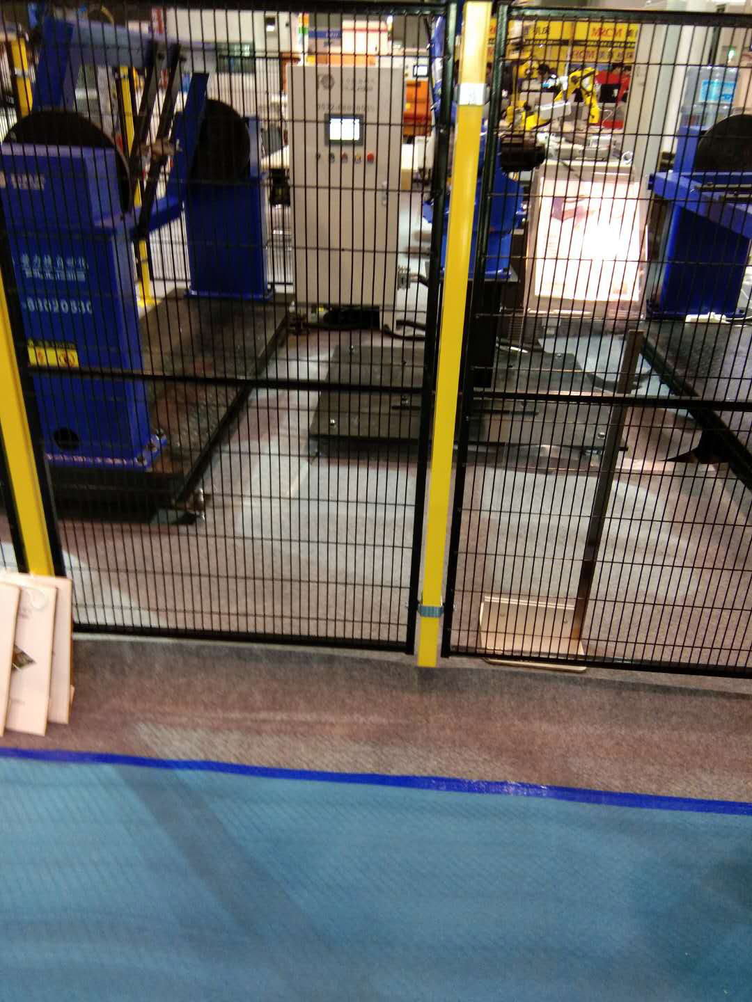 厂家直销车间隔离网仓库围网铁丝网围栏黄色栅栏移动护栏