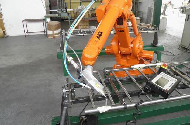 川崎库卡ABB安川焊接机器人搬运机器人码垛机器人生产线设计