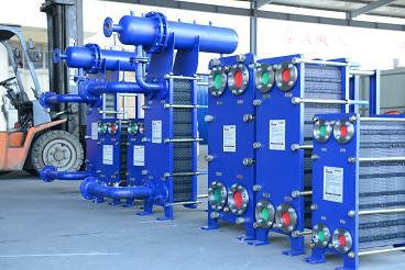 山东康鲁立式浮动盘管容积式换热器/水水容积式换热器/汽水容积式换热器