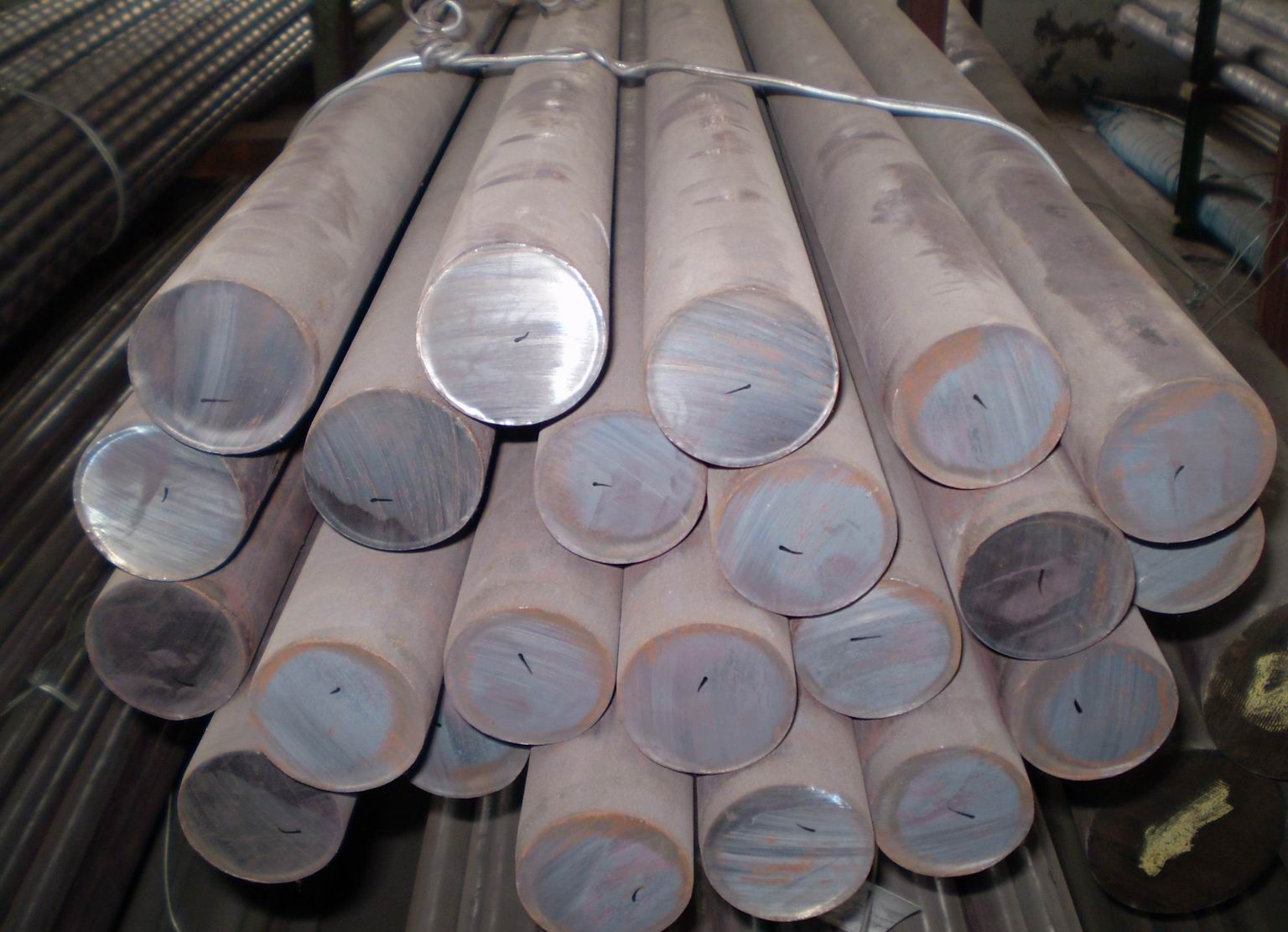 青岛低温冲击性能钢板q345d圆钢现货供应