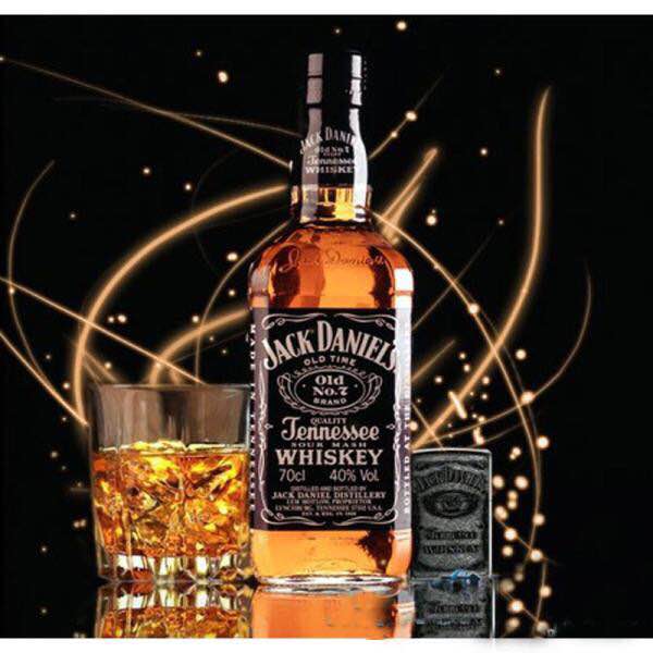 美国杰克丹尼威士忌 昆明进口酒水批发及零售